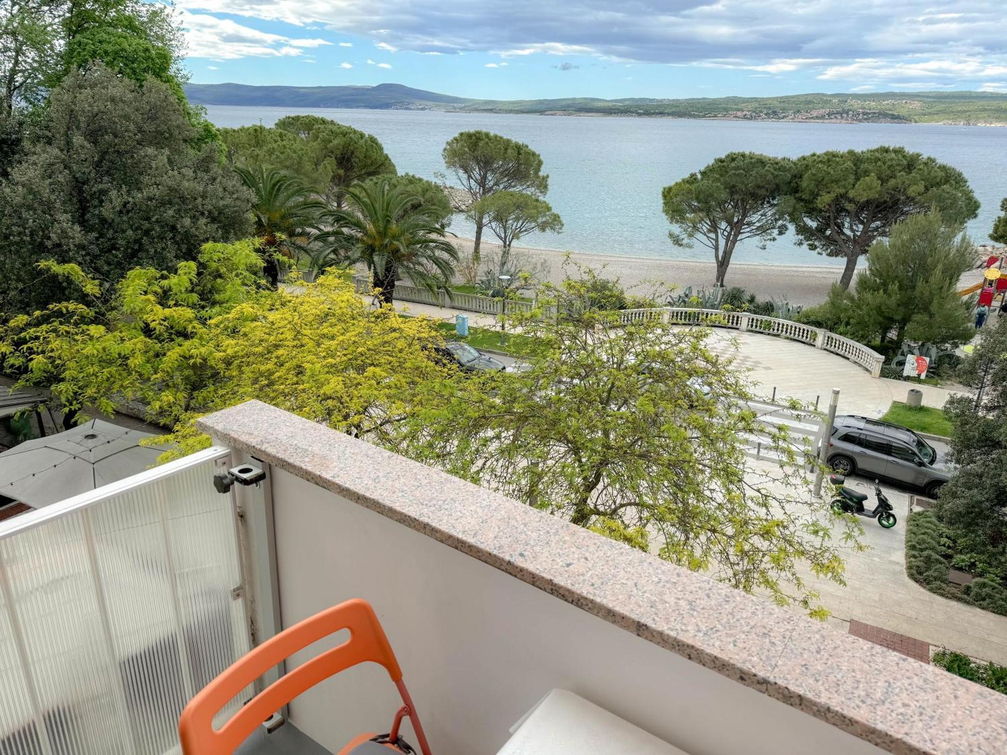 Apartment Romeo Crikvenica Exterior foto
